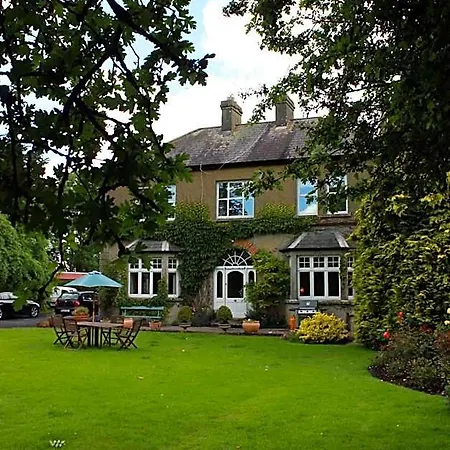 Bed & Breakfast Garrane House
